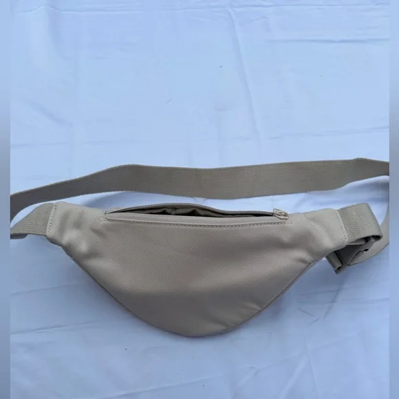 Oner Active Crossbody - Picture 2 of 3